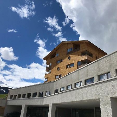 Catrina Hostel Disentis Exterior foto