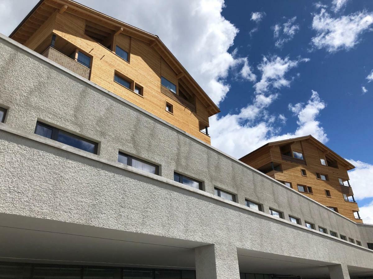 Catrina Hostel Disentis Exterior foto